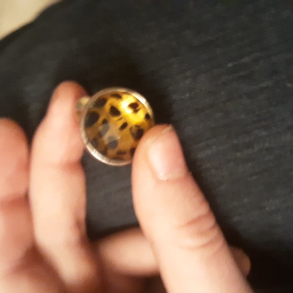 Ring - Picture 4 of 4